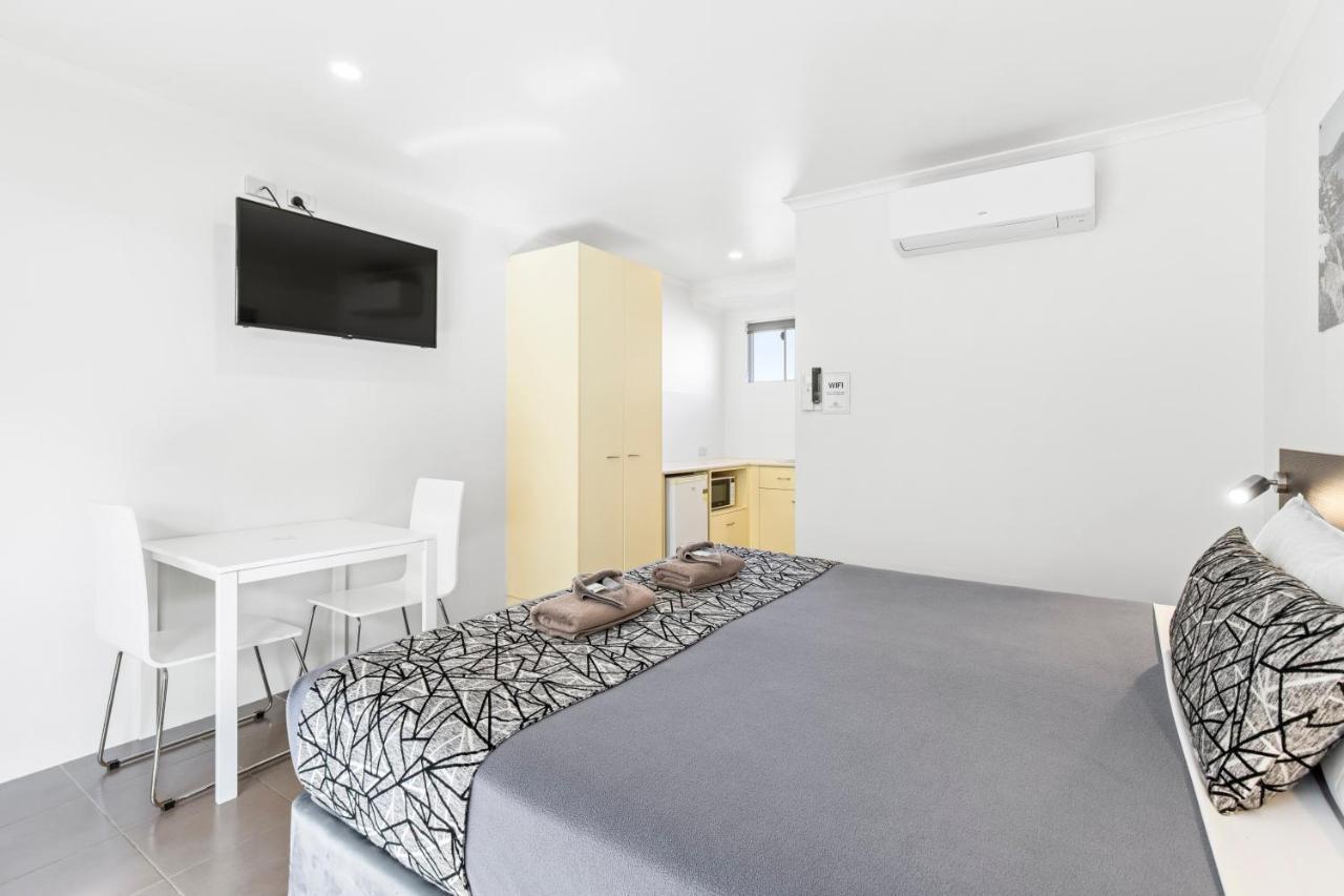 Surf Beach Motel Coffs Coffs Harbour Eksteriør billede