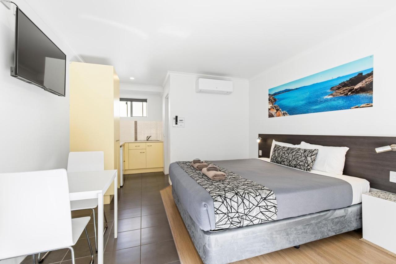 Surf Beach Motel Coffs Coffs Harbour Eksteriør billede